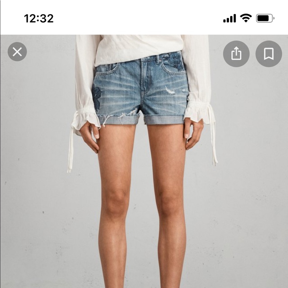 Only worn twice! ALL SAINTS Pam Shorts size 25.